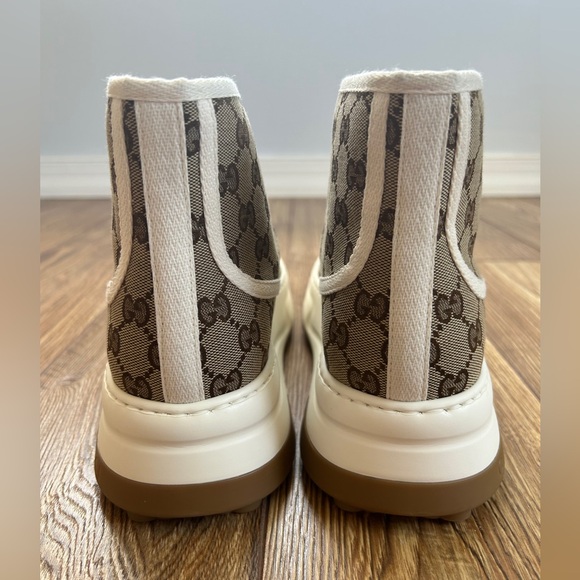 NEW GUCCI GG Monogram Beige Canvas High-Top Sneakers in Men's Size 9 - Picture 8 of 11